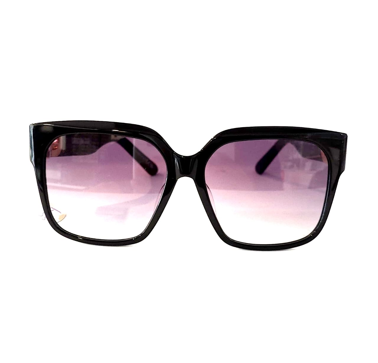 Eyeglass
